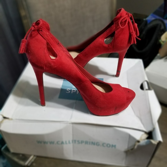 Shoes - Picture 3 of 3